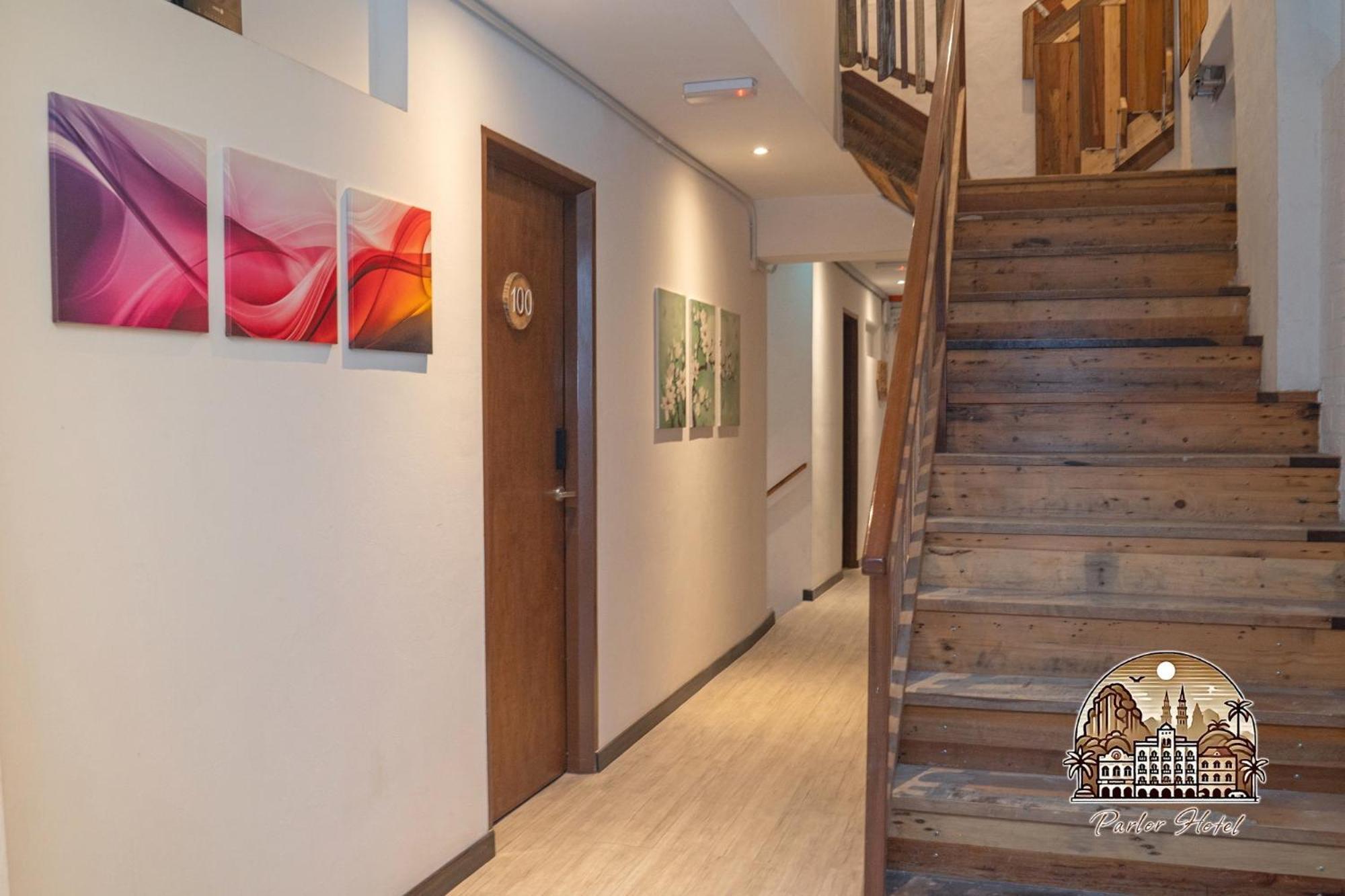 Parlor Hotel Іпох Екстер'єр фото
