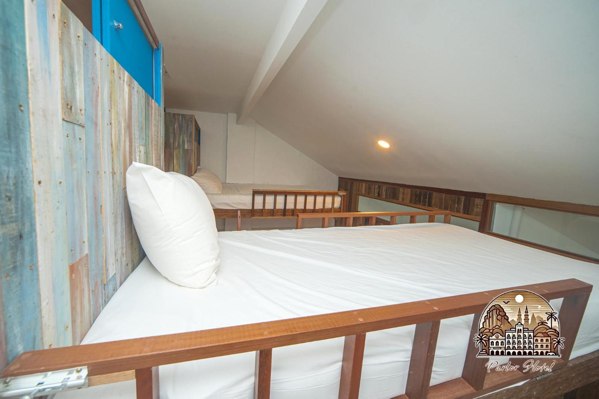Parlor Hotel Іпох Екстер'єр фото