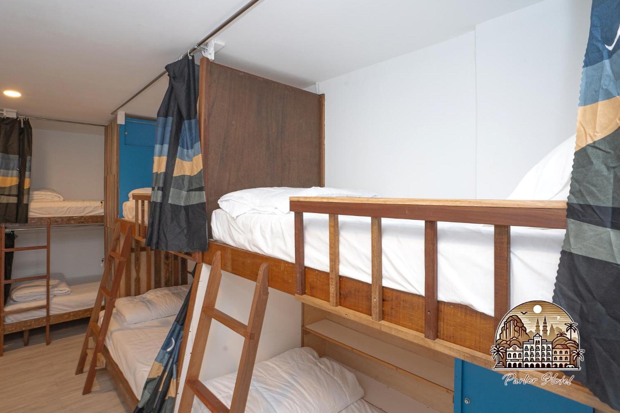 Parlor Hotel Іпох Екстер'єр фото